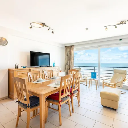 Les Petrels Vijfde Apartment *